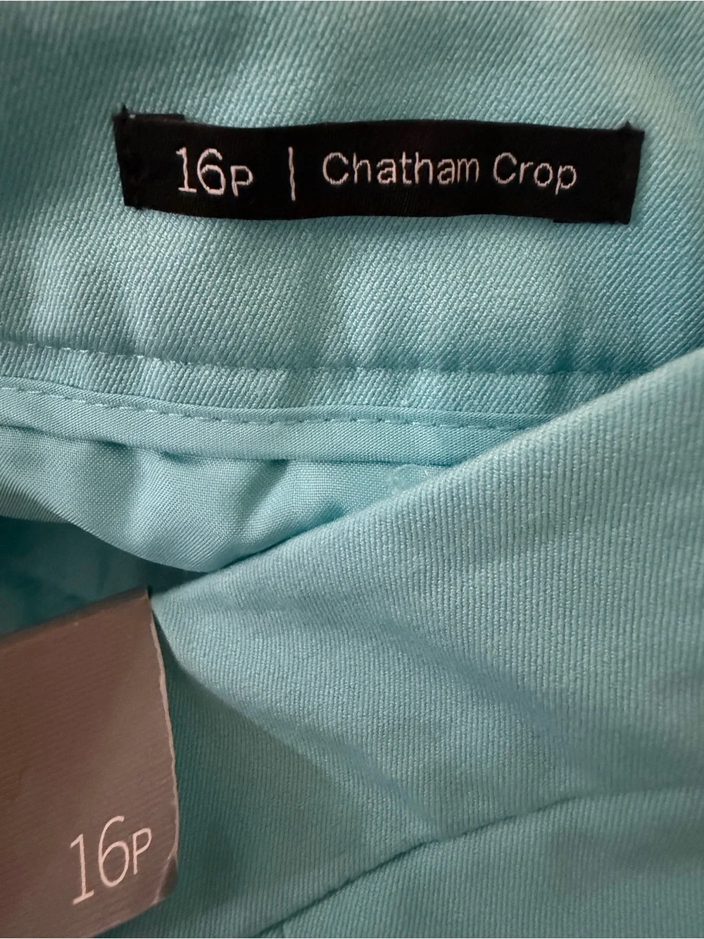 Talbots Chatham Crop pants with scalloped edges. Tiffany Blue size 16P NEW